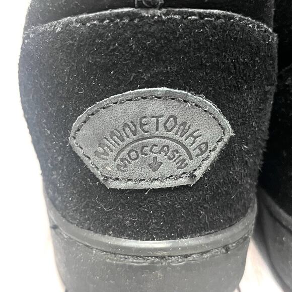 Minnetonka Women's Black Suede Sheepskin Wool Lined Short Boots Size 10 - Picture 6 of 13